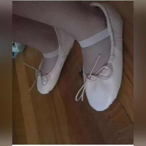 Freestyle By Danskin Girls Pink Ballet Flats W/Leather Soles NWD Sz. 2 - Picture 2 of 7